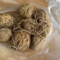 麻ひも 32x5未使用900g大玉1玉と使用した小玉多数の画像