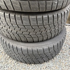 スタッドレスタイヤ　4本セット！グッドイヤー・アイスナビ　205/55R16の画像