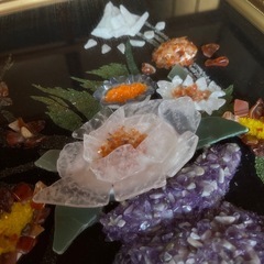 アンティーク 貴石画 宝石アート 額縁入り 花瓶と花 アメジスト 琥珀 翡翠の画像