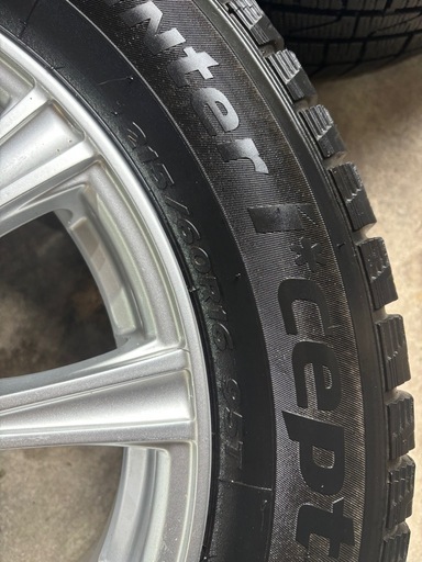 早い者勝ち　綺麗　114.3 5穴16インチ　スタッドレスタイヤ付きホイール　