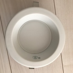 【新品】玄関ライト　ecohilux アイリスオーヤマ　LED照明器具　非調光タイプの画像