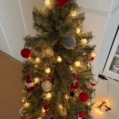 LOWYAのクリスマスツリーの画像