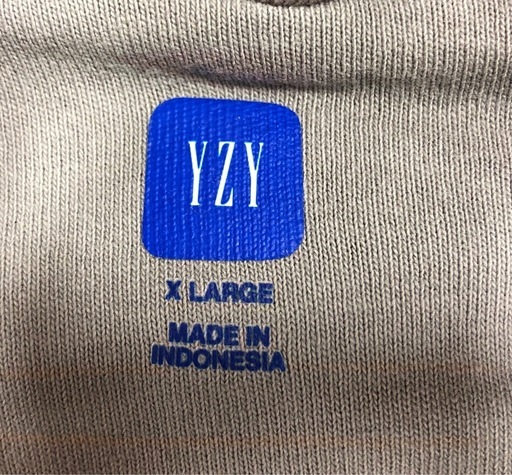 ジモティ割引有★【ジャングルジャングル岸和田店】YZY　GAP　コラボ　ジップアップパーカー　ジャケット　南大阪 岸和田市 貝塚市 泉佐野市 和泉市 忠岡町 熊取町