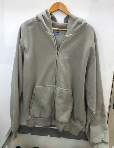 ジモティ割引有★【ジャングルジャングル岸和田店】YZY　GAP　コラボ　ジップアップパーカー　ジャケット　南大阪 岸和田市 貝塚市 泉佐野市 和泉市 忠岡町 熊取町