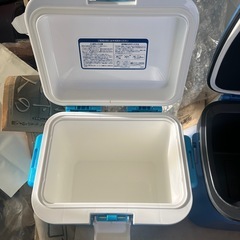 クーラーボックス 2点の画像