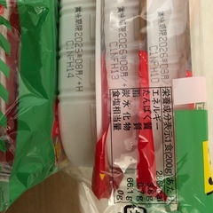 パックご飯 ６個  ＆ パン缶 ２個の画像