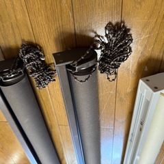 遮光遮熱ロールスクリーン ホワイト ブラウン 3つセットの画像