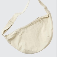 UNIQLO U ショルダーバッグナイロンの画像