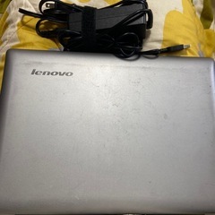 lenovo ノートパソコンの画像