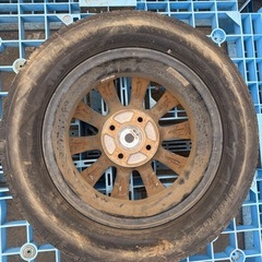 ホイール付きタイヤ４本セットの画像