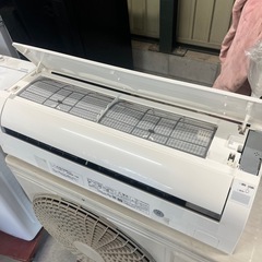 【コンパクトサイズ】2024年製　日立ルームエアコン5.6kw(おもに18畳)分解洗浄済み！の画像