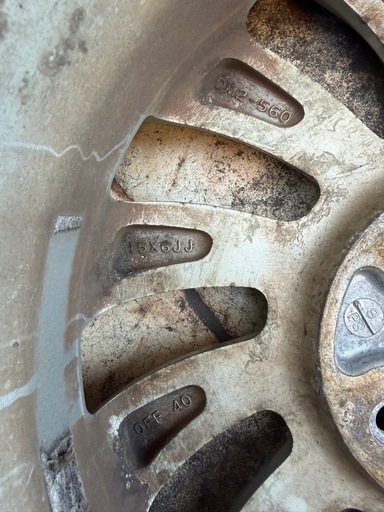 スタッドレスタイヤ　ブリザック185/55R15