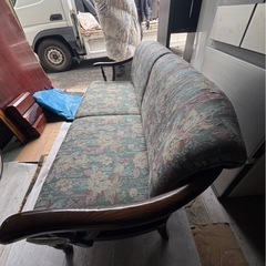 カリモク2Pソファー(ﾟ∀ﾟ)の画像