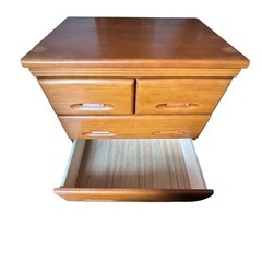 木製チェスト　タンス　状態良好の画像