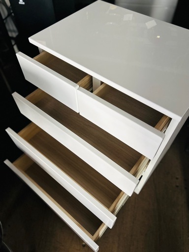 【在庫2→1点】COLEO CHEST 604 コレオチェスト 60-4 ホワイト 5段チェスト White Chest Storage Drawer Cabinet タンス 収納家具 ハイグロス 光沢仕上げ 幅60cm 奥行42cm 省スペース 収納力 大容量　