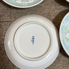 お皿 5枚セットの画像
