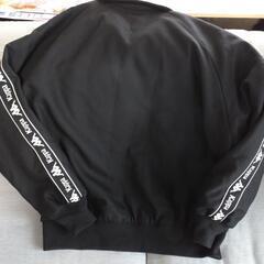 GU Kappa コラボ　ブラック ジップアップジャケットの画像