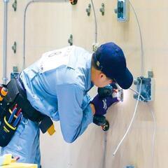 😎💁‍♂️年齢関係なく誰でも歓迎⭐️電気工事スタッフ大募集🔰無理な人付き合い一切なし👌激アツ🔥即勤務可🚀の画像