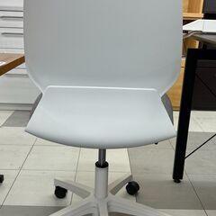 ★リユースのサカイ千葉中央店★  オフィスチェア グレー H93×D54×W54 クリーニング済み TC5734の画像