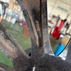 ロクサーニ☆バイロン☆20インチ☆タイヤ溝あり☆の画像