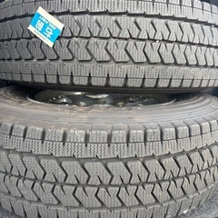 ハイエース　BS VL10スタッドレスタイヤ&アルミ　貨物車検ok!!の画像