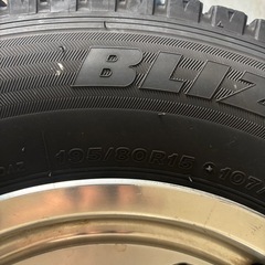 ハイエース　BS VL10スタッドレスタイヤ&アルミ　貨物車検ok!!の画像