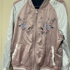 無料　リバーシブルMA1風　Mサイズの画像