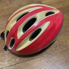 子供用ヘルメット4個　　の画像