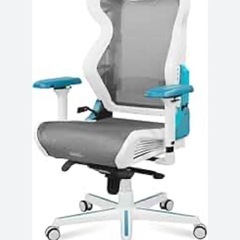 ゲーミングチェアの画像