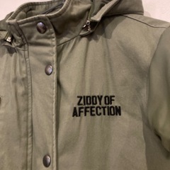 ZIDDY ダウンコート 140サイズ オリーブ カーキー キッズ女子 アウターの画像
