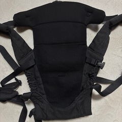 抱っこ紐　ブラックデニムの画像