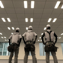 マジで良いヤツしかいないっす😳⚡未経験から始める電気工事💡先輩風禁止⚠の職場📣嫌々働くのはナシでしょ☘️の画像