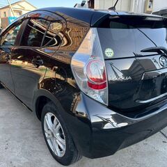 トヨタ アクア 1.5 5名 ETC ドラレコ ナビTV DVD キーレス スマートキーの画像