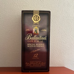 ウィスキー　バランタインゴールドシールの画像