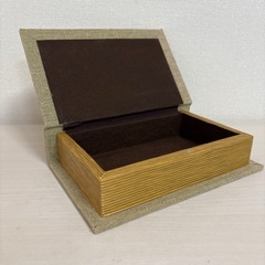 本形の小物入れの画像