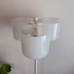 【美品】フロアランプスタンド　白の画像