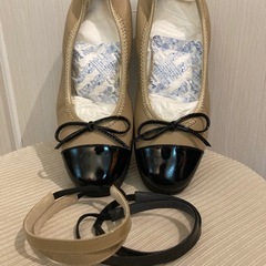 美品・ヒルズアヴェニューパンプスの画像