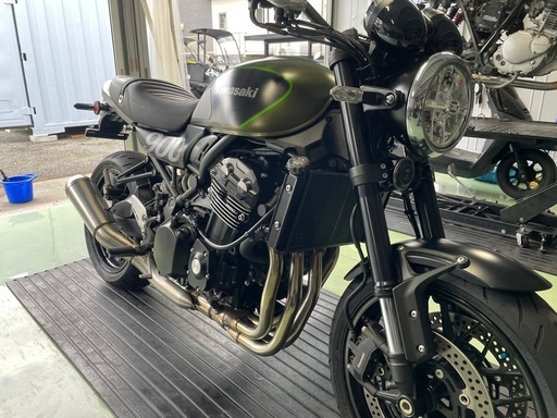 Z900RS 走行1900km 限定カラー 逆輸入車両 人気モデル 注目商品 品質管理徹底 安全配送 バイク カワサキ