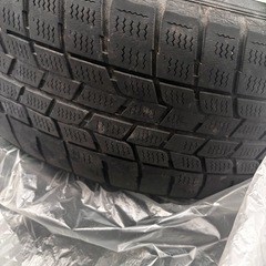 ホイール付き冬タイヤーの画像