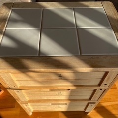 収納マルチボックス(おしゃれな天板タイル、キリ白木) の画像