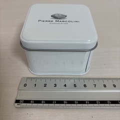 ピエールマルコリーニなどの空き缶3個の画像