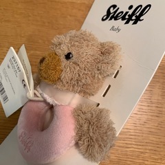 シュタイフ　ベビーラトル（くま&うさぎ）、くまキーホルダーセットの画像
