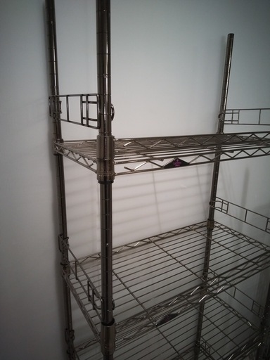 メタルラック（メタルゴールド）【町田市再生家具】252631