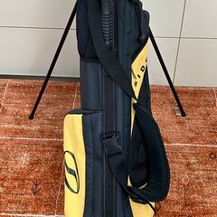 【美品】ハーフスタンドキャディバッグ（フード付き）　スタンドタイプ　つるやゴルフ ワンサイダー  [イエロー] 口枠6.5型 重量1.6kg TSURUYA GOLF ONESIDERの画像