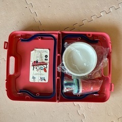 折りたたみ式ミニテーブルセット　コップ　カトラリー　プレート　4人前セット　屋外向けの画像