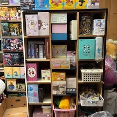 一生懸命片付け中の画像