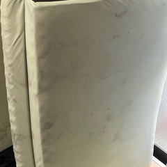 折りたたみマットレスの画像