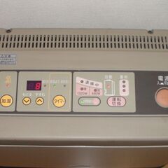 加湿蓄熱暖房機★東芝SF-S203X★蓄熱パワーヒーター★自動運転機能の画像