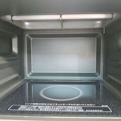 3か月間保証☆配達有り！11000円(税込）シャープ オーブンレンジ 庫内フラット 角皿付 2024年製の画像