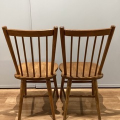カントリーダイニングチェアー〈2脚セット〉【町田市再生家具】252637の画像
